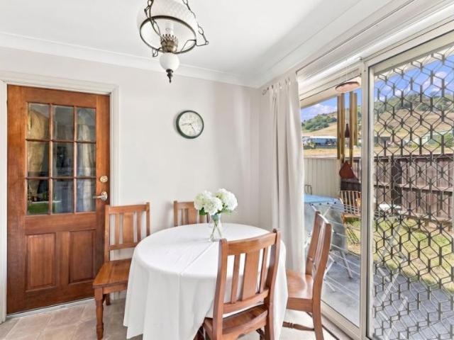 House 2 Bedroom For Rent Picton, NSW ES105335470
