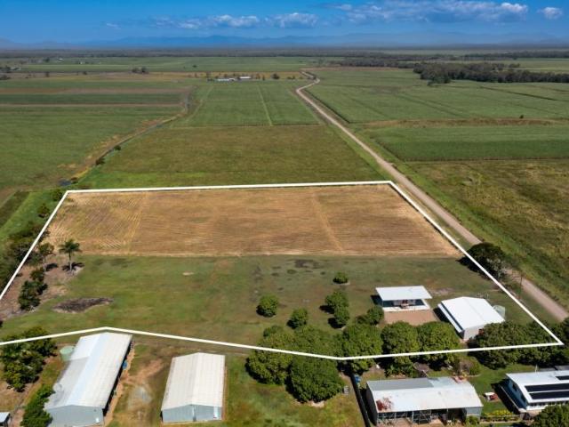 House 2 Bedroom For Rent PROSERPINE QLD 1800000 ES104950311