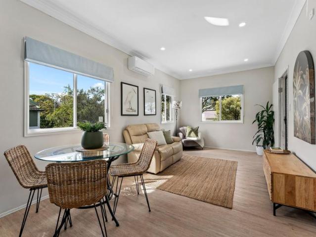 House 2 Bedroom For Rent Rocklea QLD ES106010512