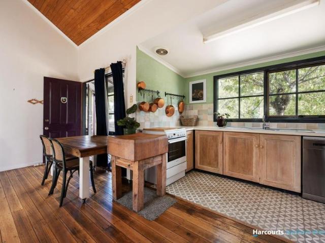 House 2 Bedroom For Rent Ross TAS ES106030355