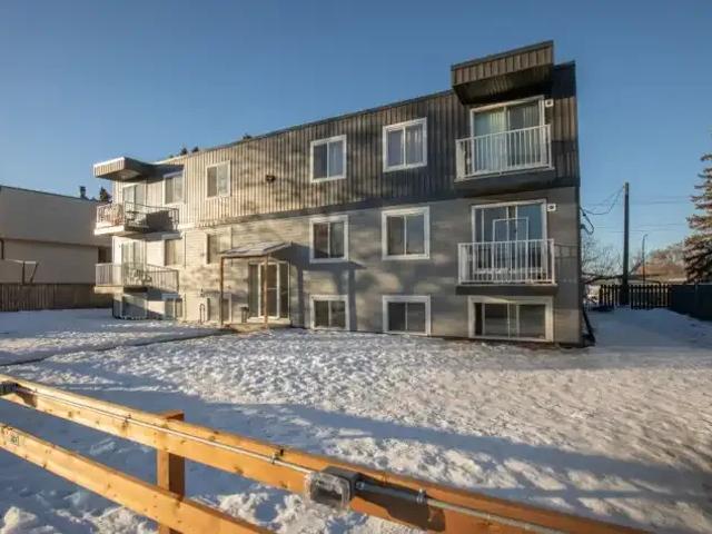 House 2 Bedroom For Rent Red Deer AB 1295 ES103920296