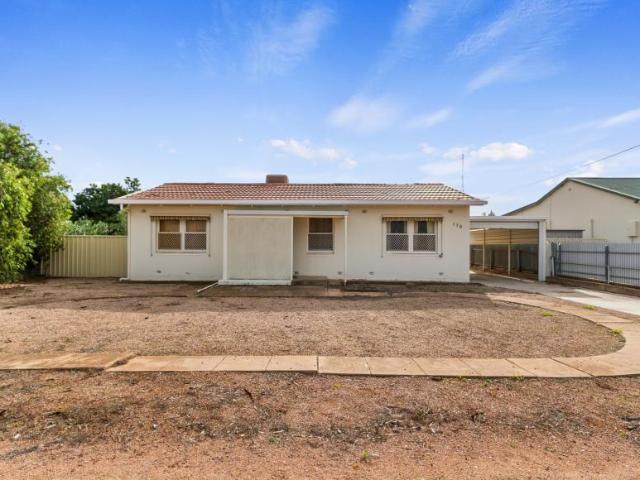 House 2 Bedroom For Rent RISDON PARK SA 360000 ES104949436