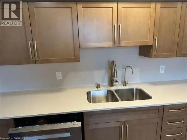 House 2 Bedroom For Rent Waterloo ON 2050 ES103740112