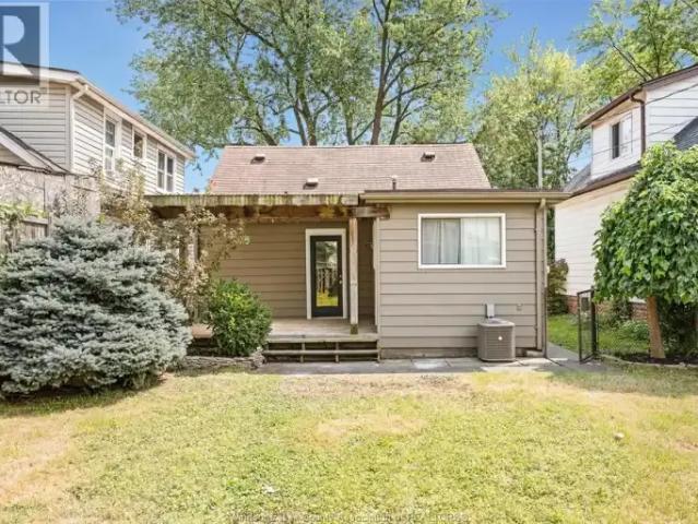 House 2 Bedroom For Rent Windsor ON 1950 ES104362954