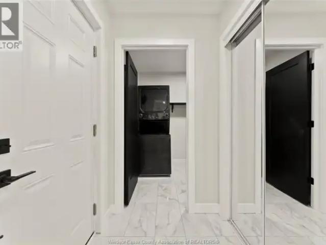 House 2 Bedroom For Rent Windsor ON 2200 ES106031572
