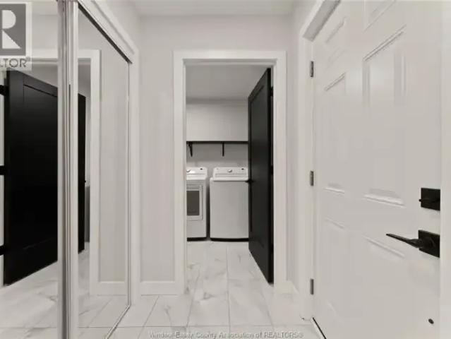 House 2 Bedroom For Rent Windsor ON 2200 ES106031573