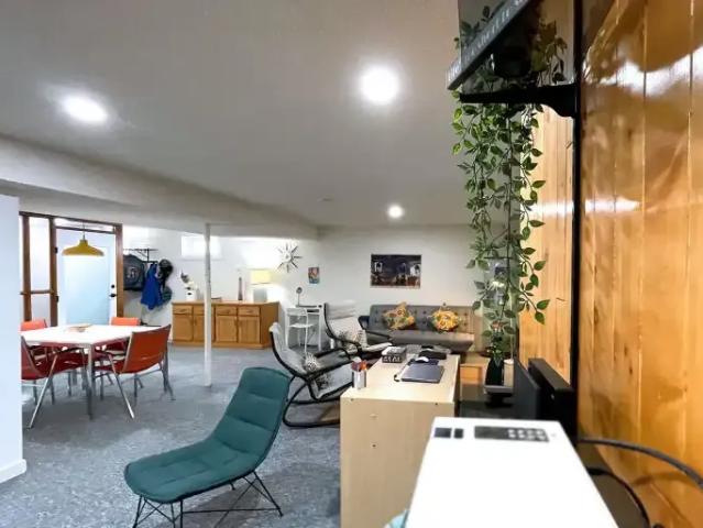 House 2 Bedroom For Rent Winnipeg MB 1700 ELS103367677