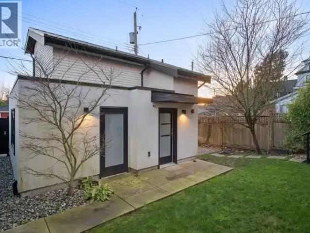 House 2 Bedroom For Rent Vancouver BC 1890 ES105410974