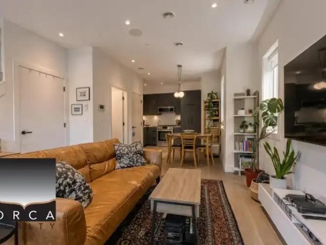 House 2 Bedroom For Rent Vancouver BC 5450 ES105486486