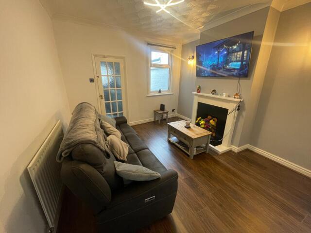 House 2 Bedroom For Sale Burton On Trent Staffordshire 135000 ES100917813
