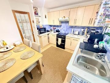 House 2 Bedroom For Sale Grays Essex 333000 ES101996242