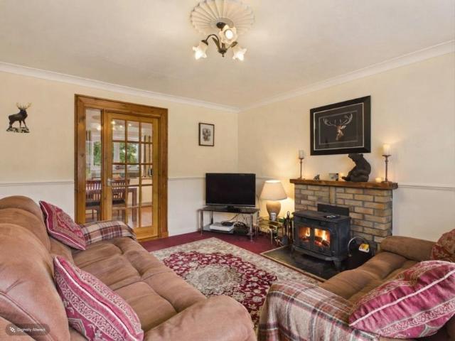 House 2 Bedroom For Sale Dalwhinnie Dalwhinnie 175000 ES105602343