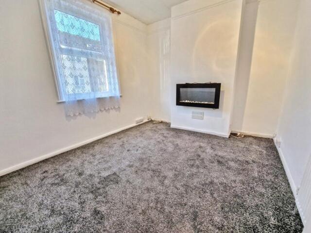 House 2 Bedroom For Sale Exeter Devon 220000 ES101955489