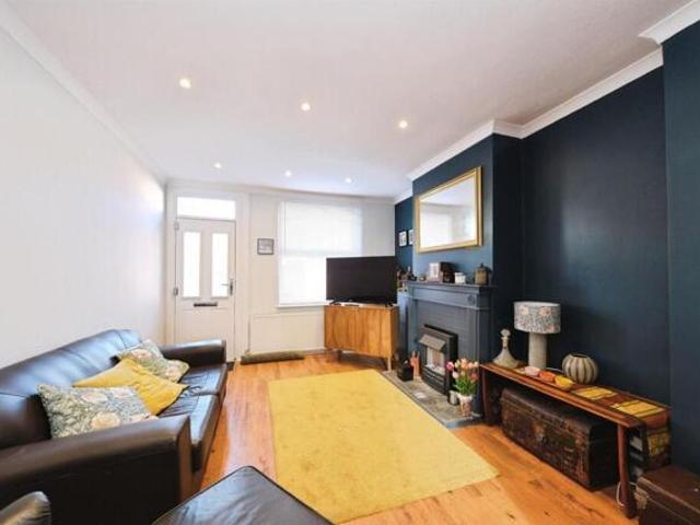 House 2 Bedroom For Sale Melbourne Derbyshire 240000 ES100649084