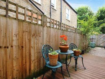 House 2 Bedroom For Sale Putney England 689182 ES99129569