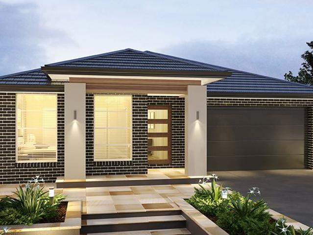 HOUSE + 2BR GRANNY FLAT IN CONSTRUCTION APPROX $1300 PW RENT