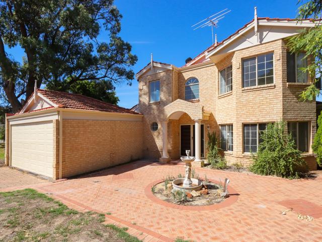 house 2E Thomas Street, Nedlands