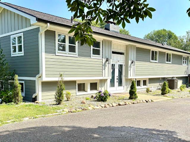 House with terrace
