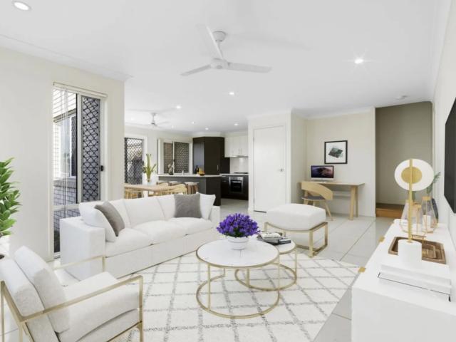 house 3/2 Hopman Way, Springfield Lakes