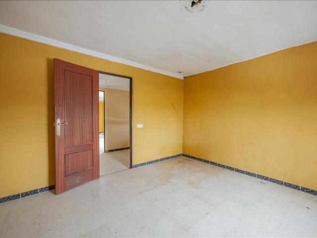 Casa en venta en Lora del Río, Sevilla en Calle MESA DE LORA DE LA