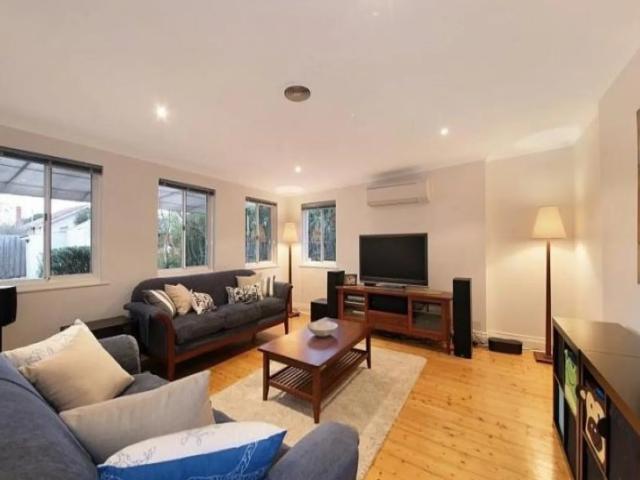 house 35 Carlyon Street, Ormond