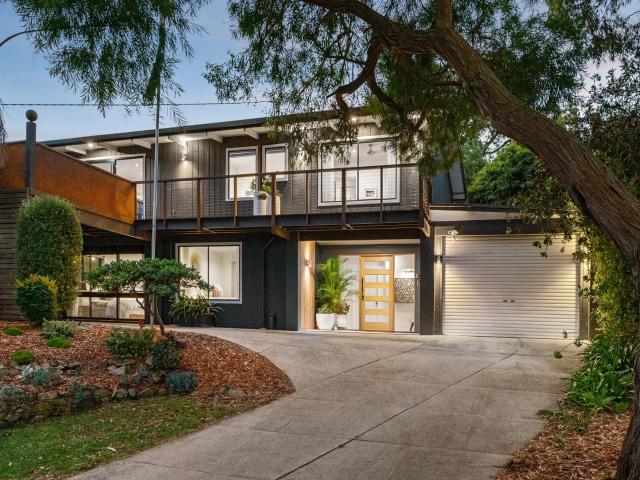 house 35 Seabrook Avenue, Rosebud