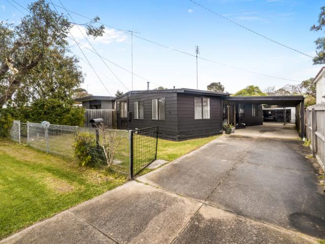 house 36 Lake Avenue, Ocean Grove