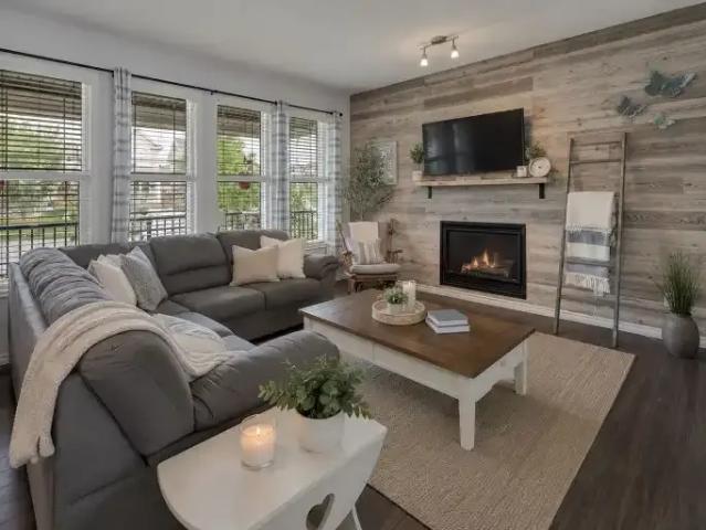 House 3 Bedroom For Rent Cochrane AB 2500 ES104362714