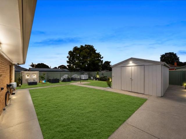 House 3 Bedroom For Rent CORIO VIC 740300 ES105944791