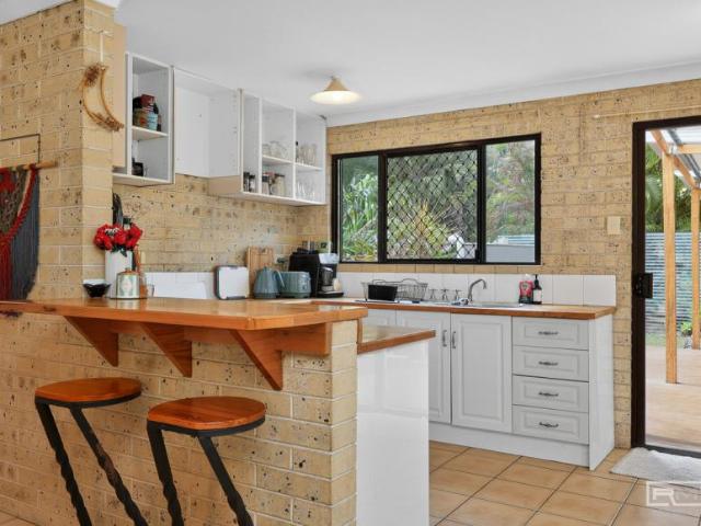 House 3 Bedroom For Rent Cawarral QLD ES102524872