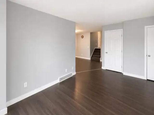 House 3 Bedroom For Rent Calgary AB 1500 ES105198562