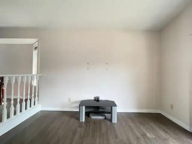 House 3 Bedroom For Rent Calgary AB 2000 ES104183014