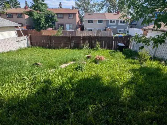 House 3 Bedroom For Rent Calgary AB 2000 ES104991441