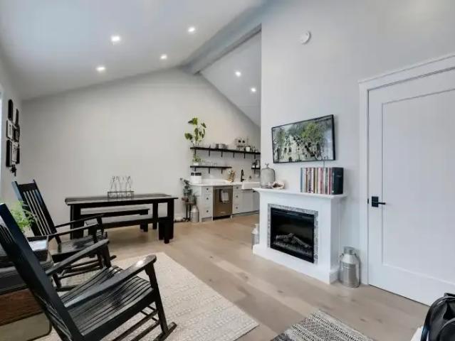 House 3 Bedroom For Rent Calgary AB 2000 ES105543318