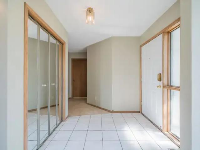 House 3 Bedroom For Rent Calgary AB 2088 ES104824594