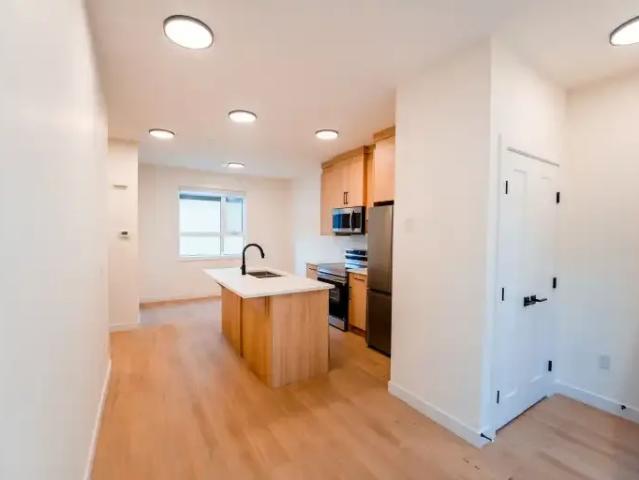 House 3 Bedroom For Rent Calgary AB 2300 ES104864110