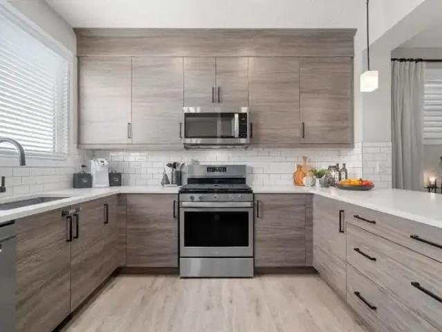 House 3 Bedroom For Rent Calgary AB 2350 ES105554476