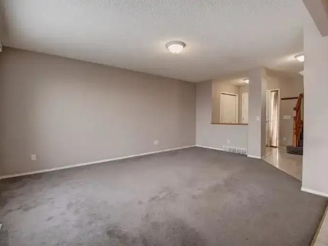 House 3 Bedroom For Rent Calgary AB 2450 ES105100694