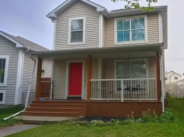 House 3 Bedroom For Rent Calgary AB 2500 ES104106385