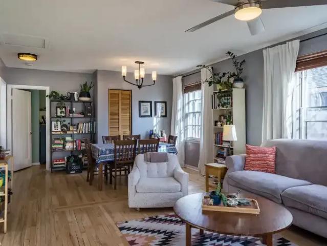 House 3 Bedroom For Rent Calgary AB 2500 ES104257181