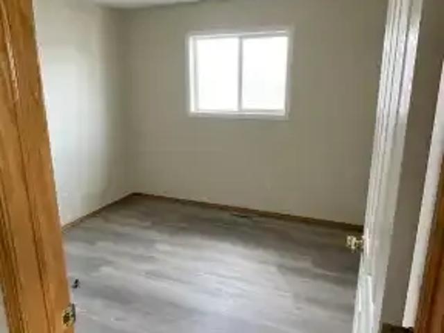 House 3 Bedroom For Rent Calgary AB 2500 ES104434351