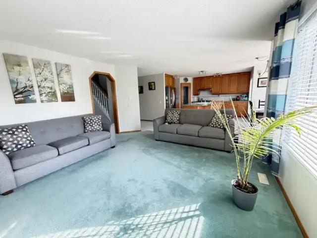 House 3 Bedroom For Rent Calgary AB 2500 ES105281844