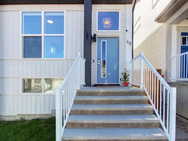 House 3 Bedroom For Rent Calgary AB 2500 ES106118198