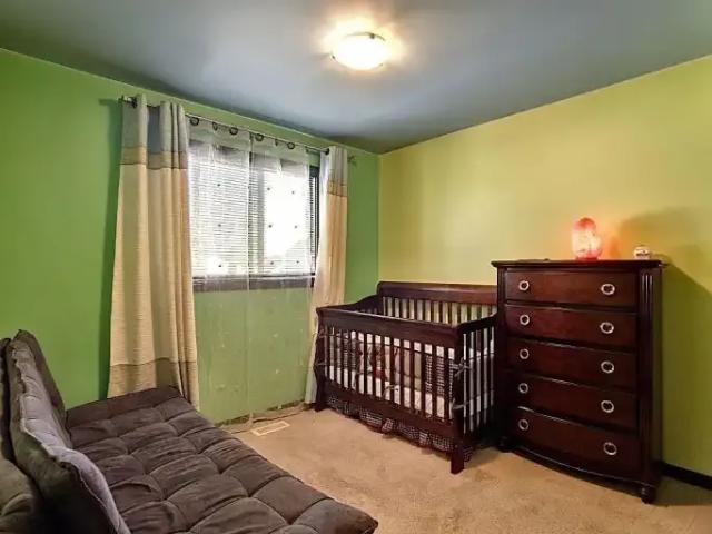 House 3 Bedroom For Rent Calgary AB 2550 ES104322265