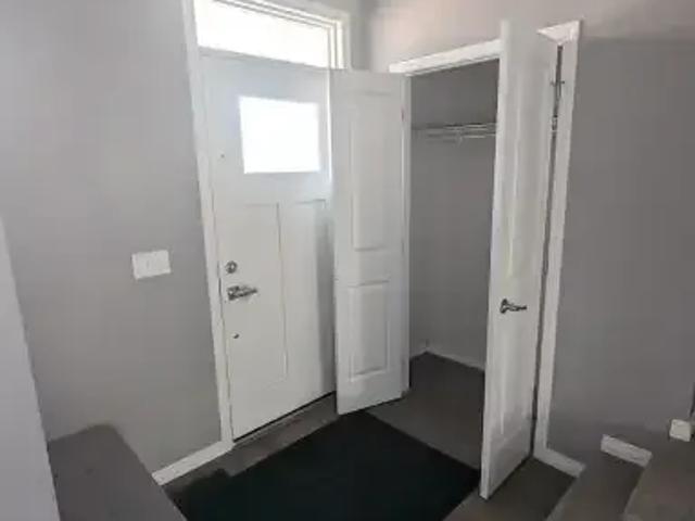 House 3 Bedroom For Rent Calgary AB 2550 ES105150644