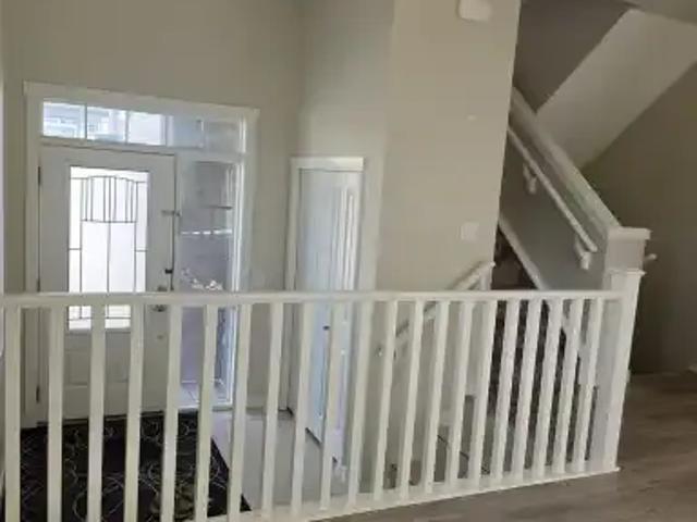 House 3 Bedroom For Rent Calgary AB 2600 ES105394767