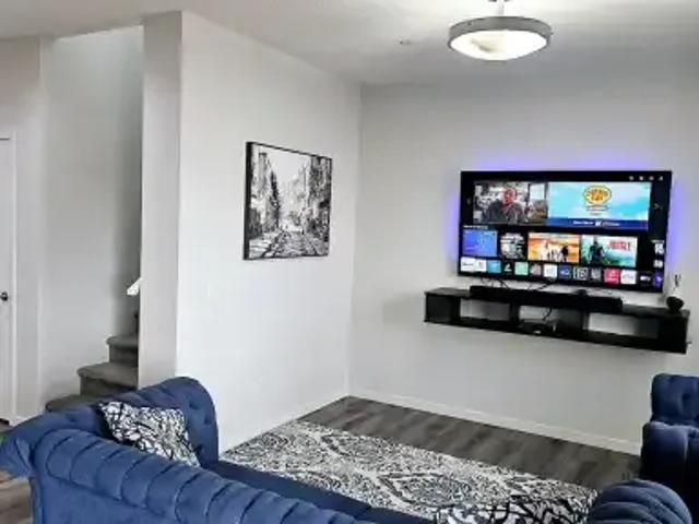 House 3 Bedroom For Rent Calgary AB 2600 ES105435219