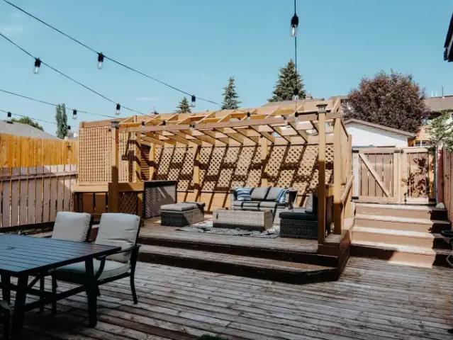 House 3 Bedroom For Rent Calgary AB 2700 ES105309529