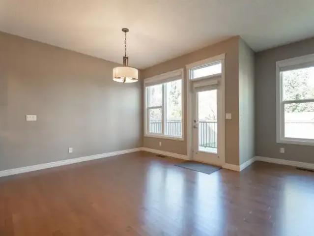House 3 Bedroom For Rent Calgary AB 2800 ES105581007
