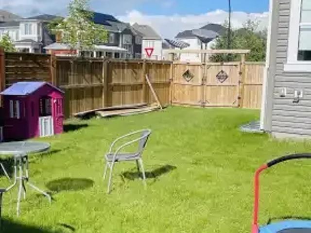 House 3 Bedroom For Rent Calgary AB 2800 ES103652811